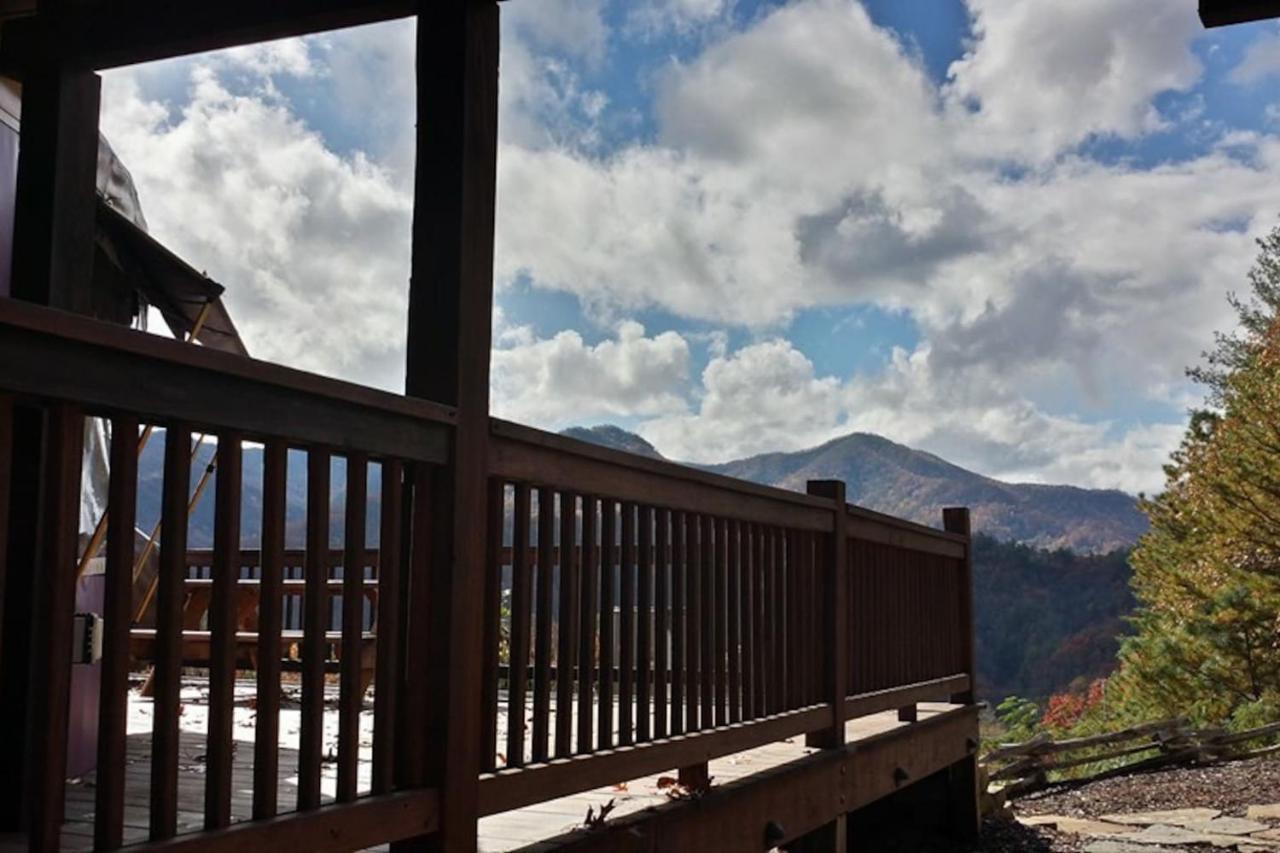 Tuckaseegee @ Sky Ridge Yurts Bryson City Exteriér fotografie